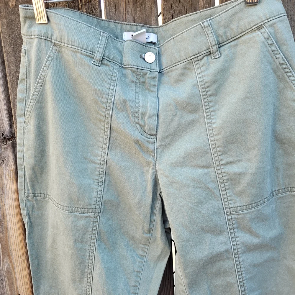 White House Black Market Green Ankle Cropped Pants SZ 6 - Picture 7 of 16